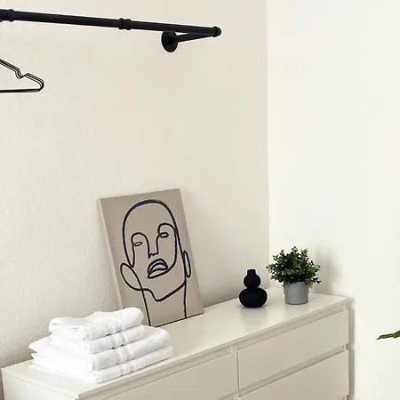 Modernes City-apartment In *