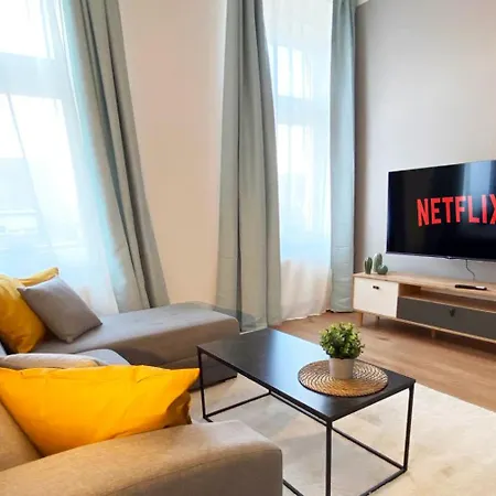 Modernes City-apartment In * Monchengladbach